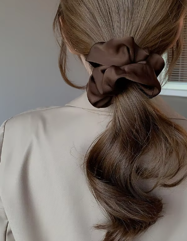 2 pcs scrunchies